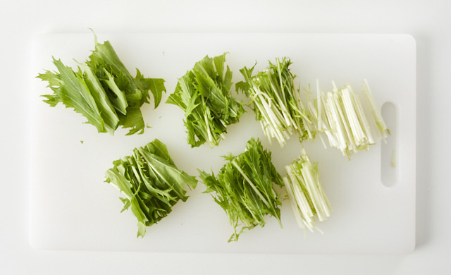 水菜の保存】冷蔵2週間、冷凍1ヵ月！鮮度を維持するテク | ほほえみごはん-冷凍で食を豊かに-|ニチレイフーズ