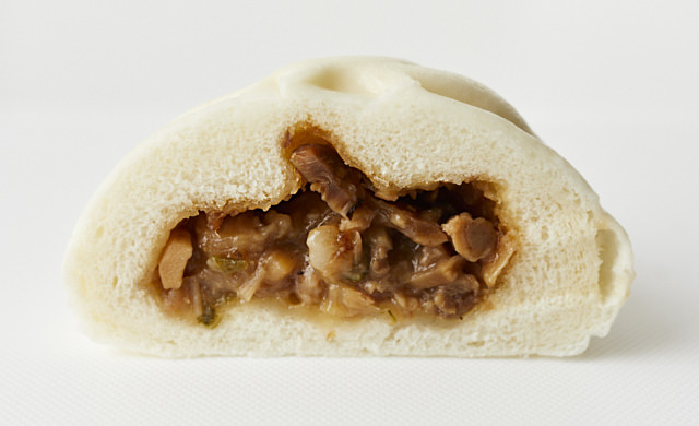 プロが検証 冷凍肉まんの解凍は マグカップ でレンチンが新常識 ほほえみごはん 冷凍で食を豊かに ニチレイフーズ