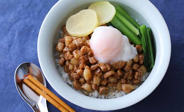 お手軽ルーローハンの完成写真
