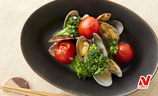 ブロッコリーとあさりの酒蒸し